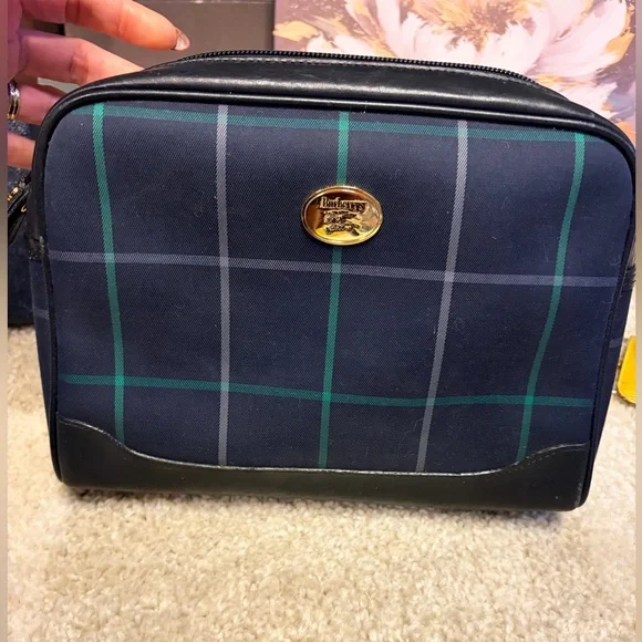 Burberrys Navy and Green Check Toiletry Bag